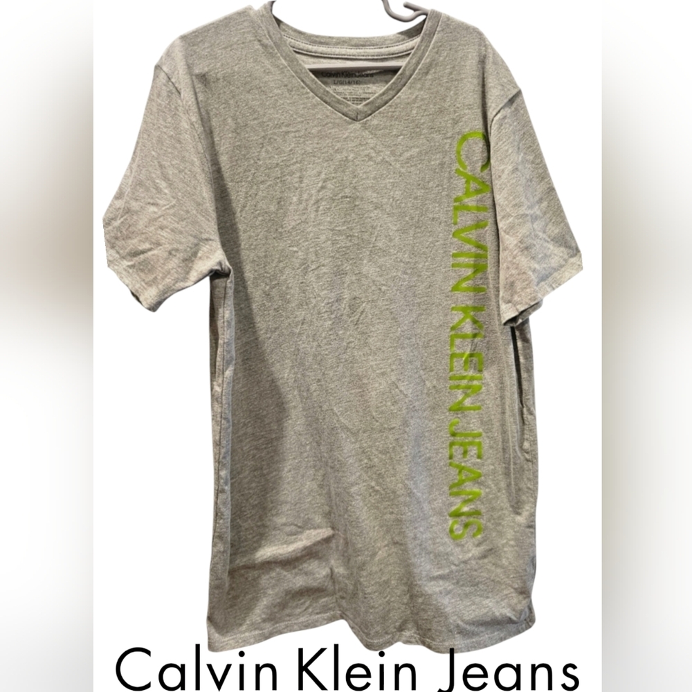 CALVIN KLEIN Boys Youth Tshirt Gray, Size L (14-16)